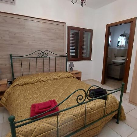 Ferienwohnung Sa Domu 'E Pisittu Iglesias Exterior foto