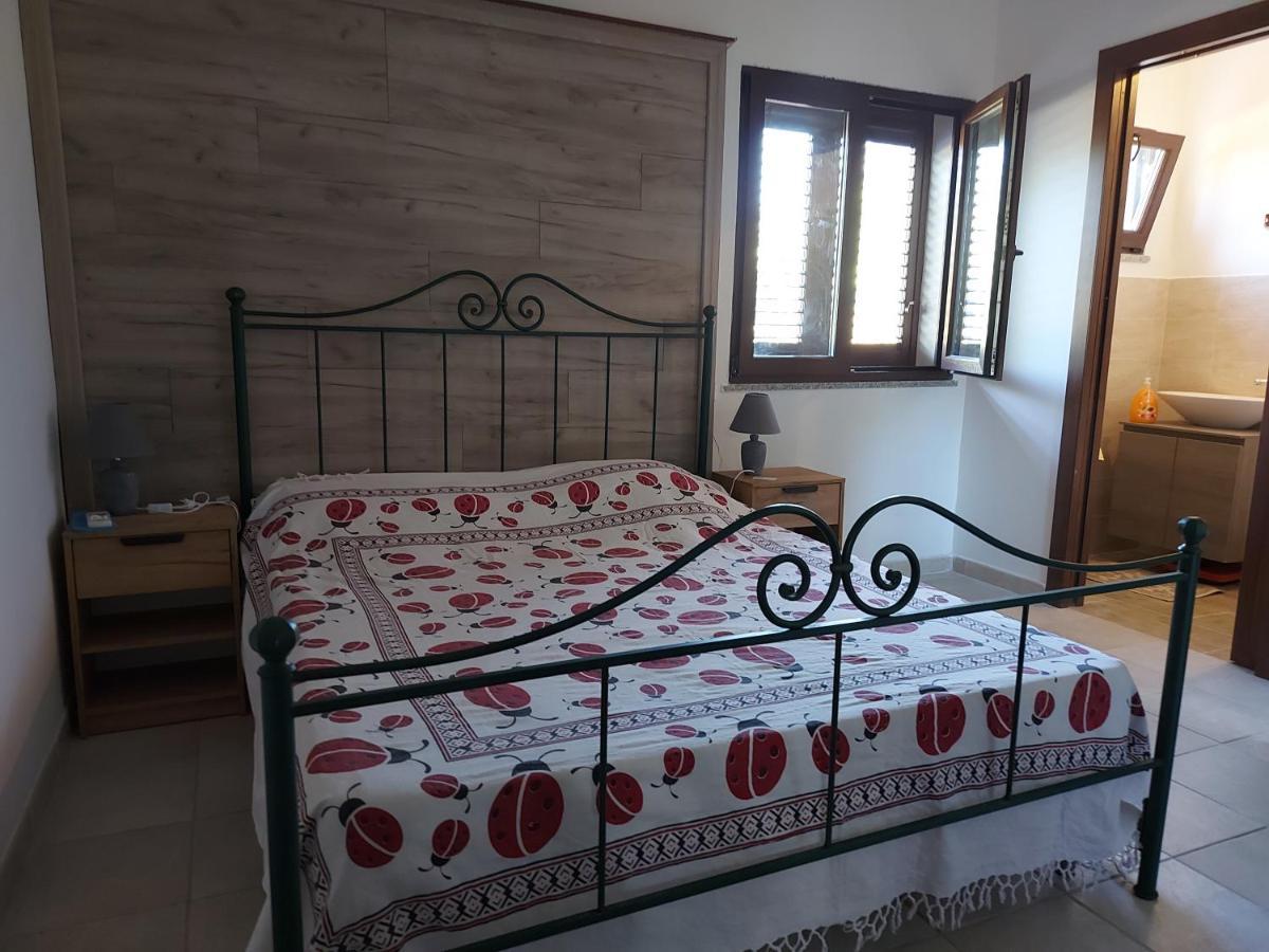 Ferienwohnung Sa Domu 'E Pisittu Iglesias Exterior foto