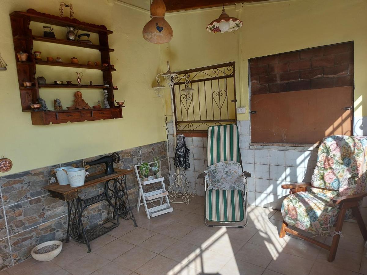 Ferienwohnung Sa Domu 'E Pisittu Iglesias Exterior foto